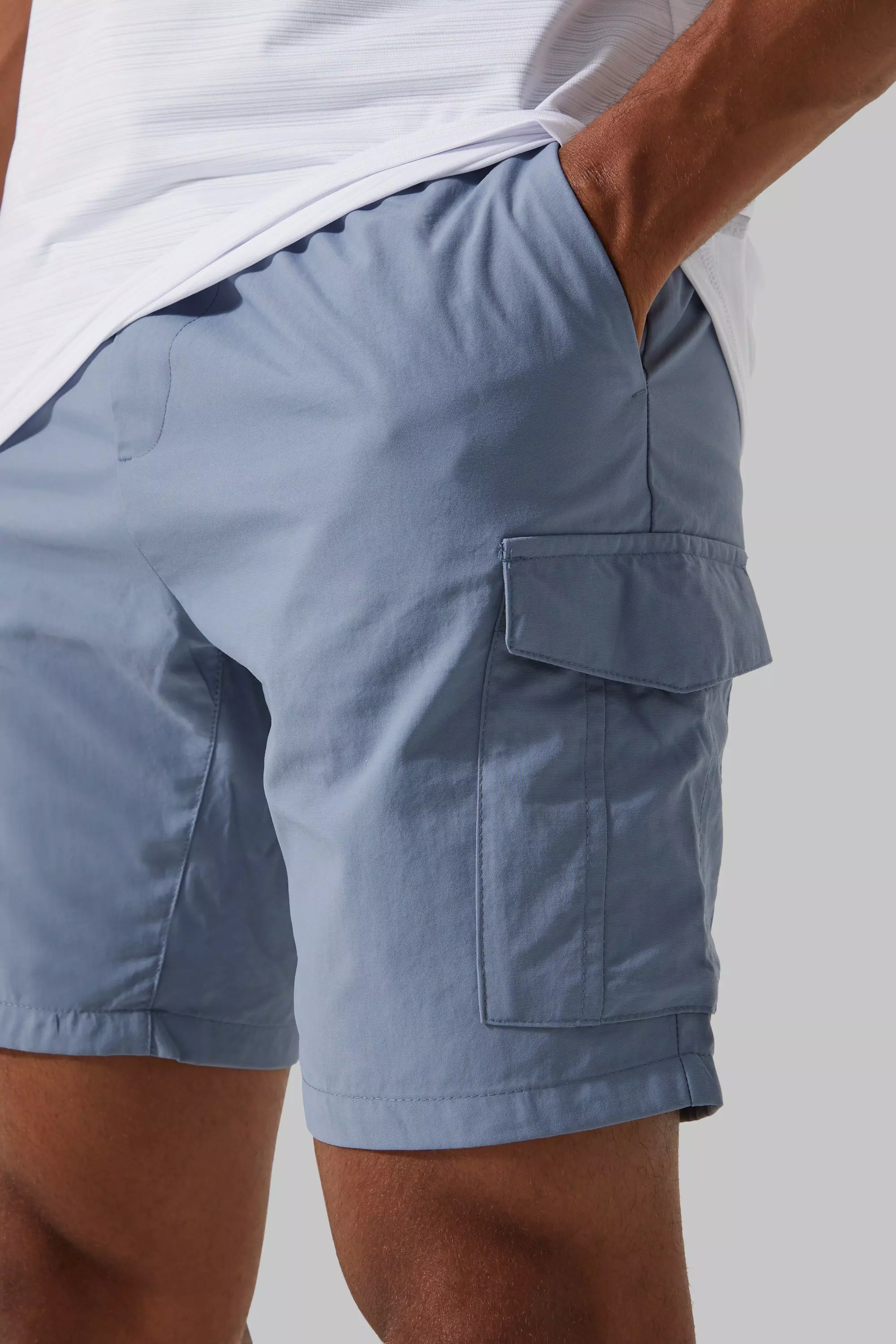 Men's nylon hot sale cargo shorts